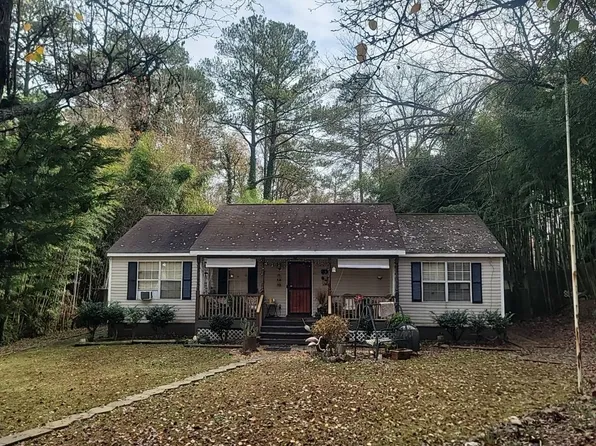 6209 Oakdale Rd SE, Mableton, GA 30126