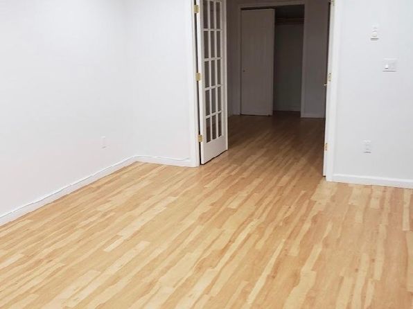 (undisclosed Address)