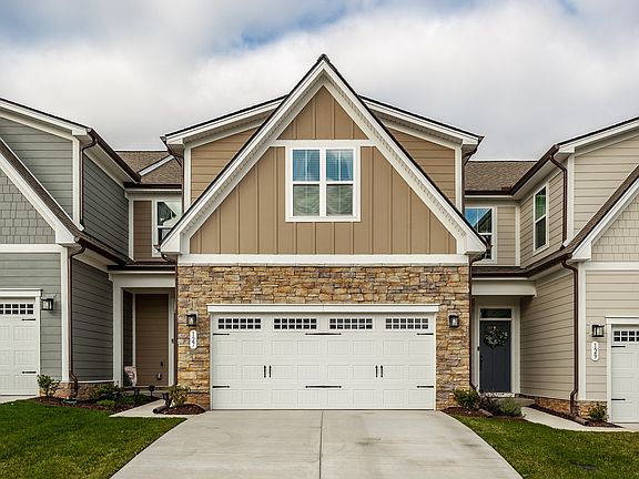 2nd image of 127 Great Falls Ct