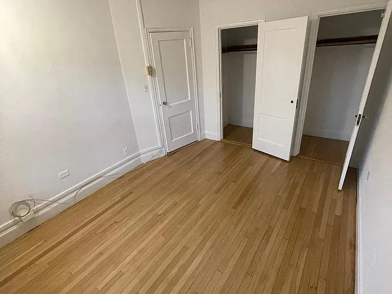 988 Memorial Dr #286 — Photo 7