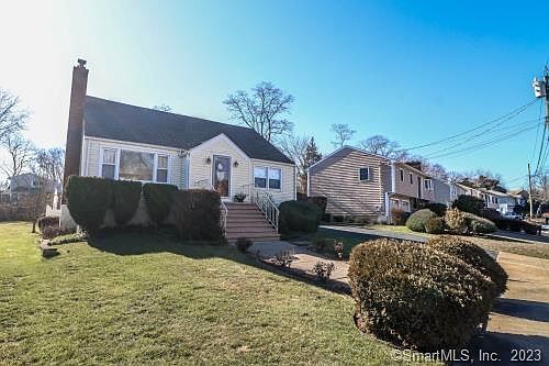 1st image of 51 Trelane Dr