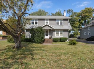30 Bloomfield Ave, Pine Brook, NJ 07058