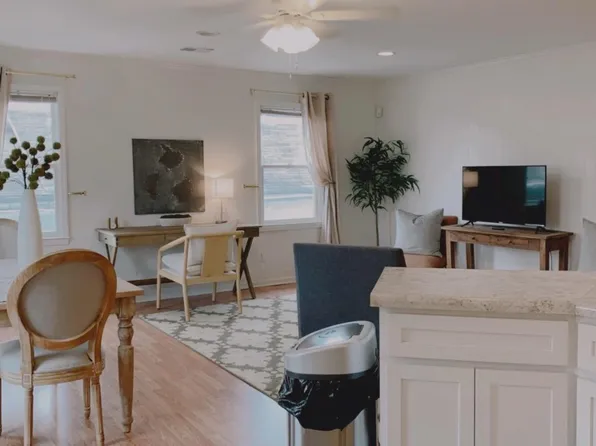 106 America St APT D, Charleston, SC 29403