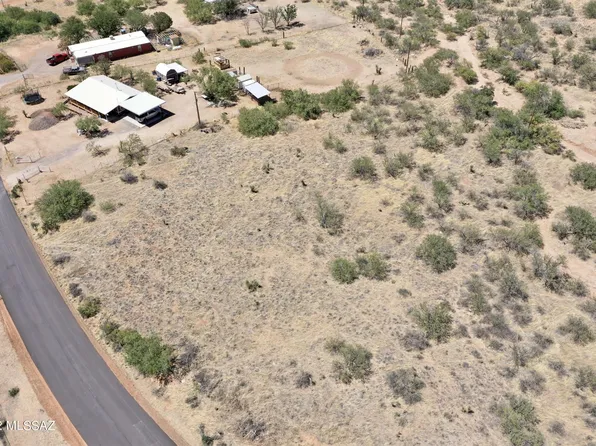 25365 E Comanche Trl, Benson, AZ 85602