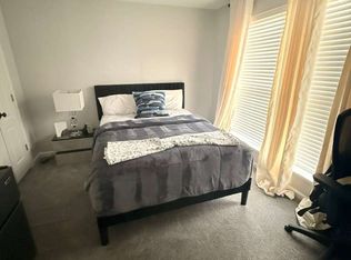 10616 Presidential Pkwy #1, Upper Marlboro, MD 20772