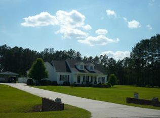 285 Rice Rd, Lumberton, NC 28358