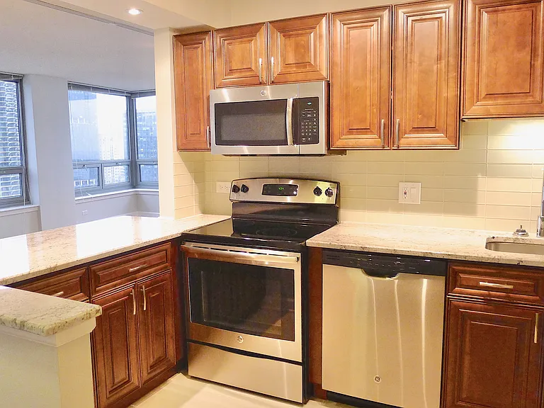 440 N Wabash Ave #4805 — Photo 3