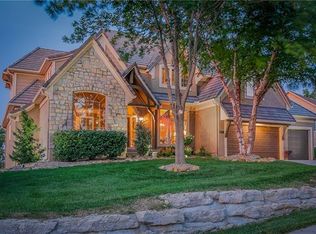 16195 Canterbury Rd, Stilwell, KS 66085