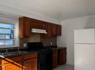 1060 Victory Blvd APT 2, Staten Island, NY 10301