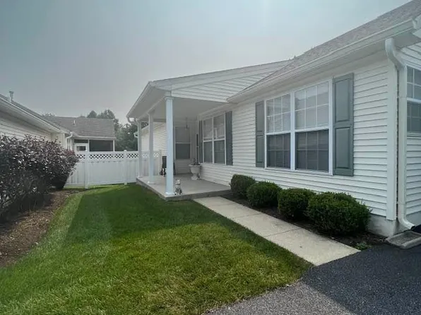 1503 N Hunting Horn Turn, Glen Mills, PA 19342