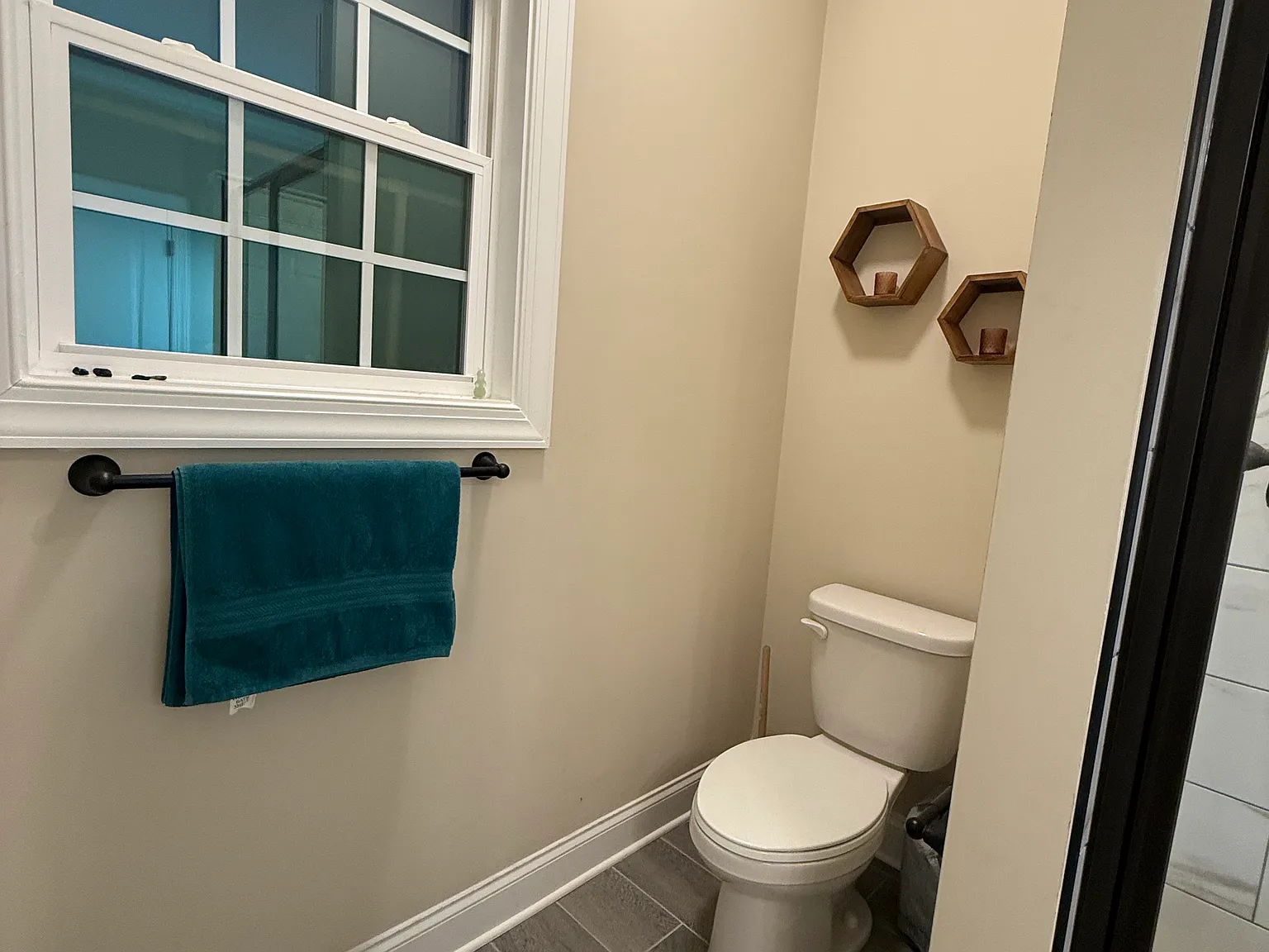4005 Casa St — Photo 4