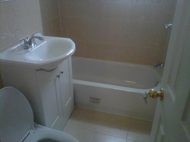 1st image of 4120 Wickham Ave #B