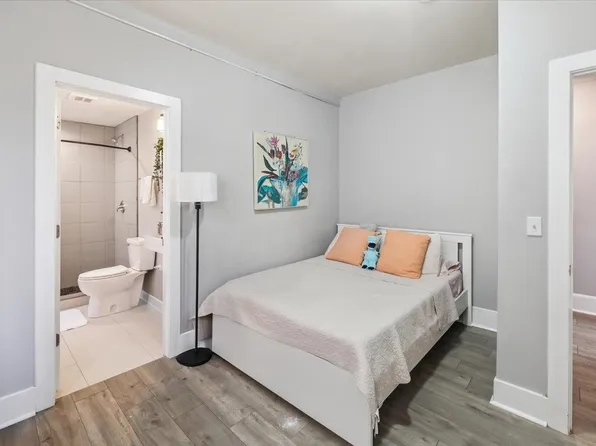 7435 Blvd East image 13 of 15