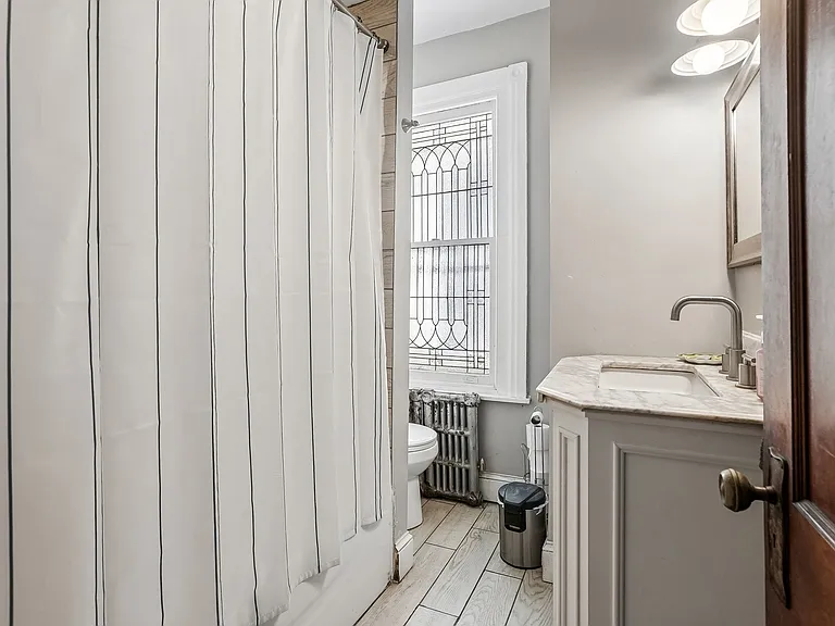 4646 Hazel Ave — Photo 37