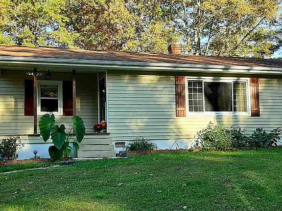 2nd image of 36 Dove Dr