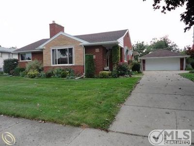 5666 Belmont St, Dearborn Heights, MI, 48127