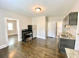 1609 E Webster Pl APT 2, Milwaukee, WI 53211