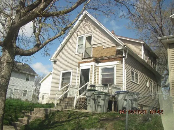 626 West Burleigh STREET, Milwaukee, WI 53212