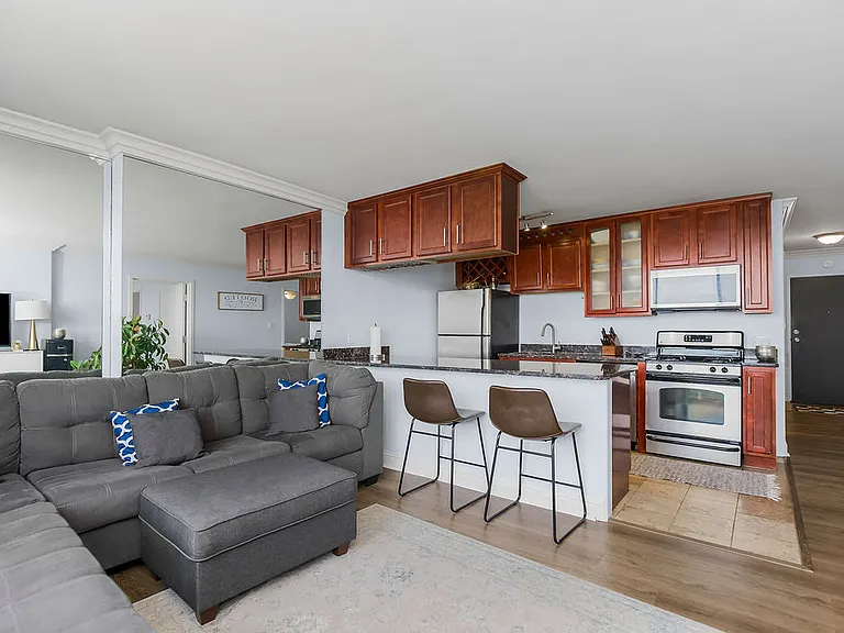 Kitchen area