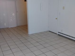 1400 Hawthorne Ave APT 5, Reedsport, OR 97467