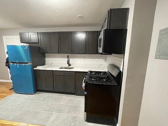 2nd image of 437 Elmora Ave APT 22