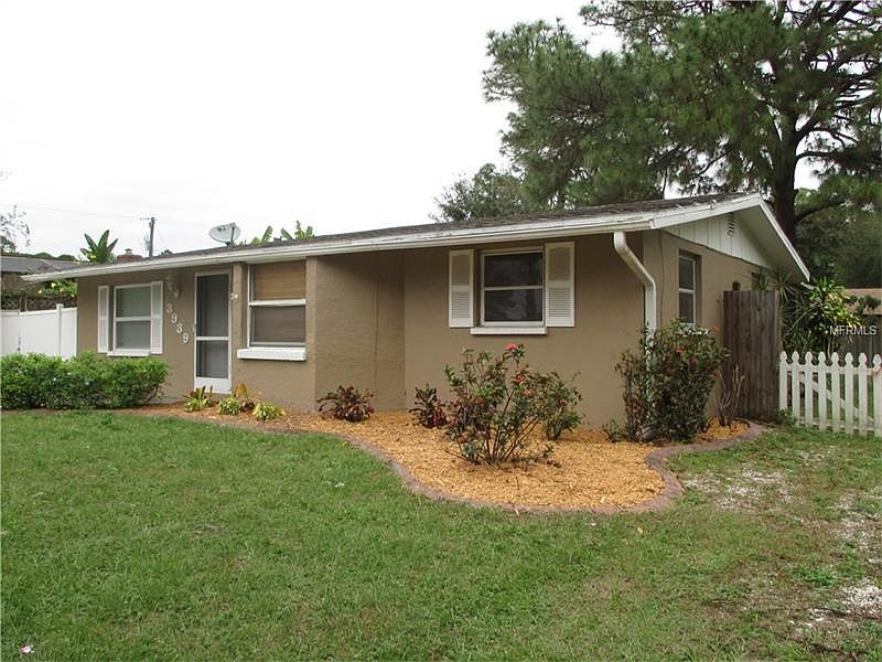 1st image of 3939 Palau Dr