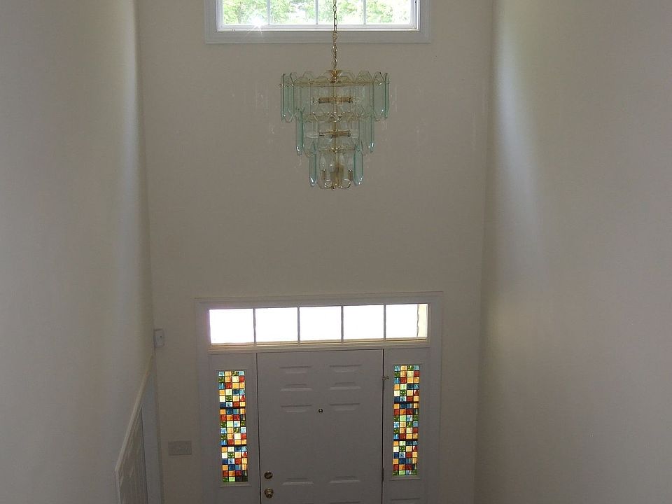 2 Story Foyer