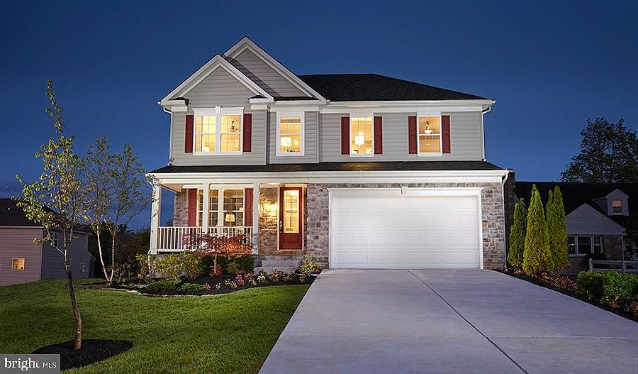 1st image of 8537 Fleetwood Dr