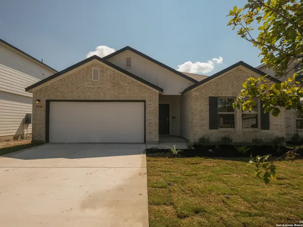 8744 Rucker Pond Trail, San Antonio, TX 78252