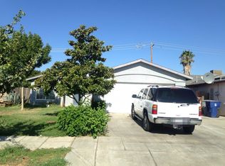1472 Barcelona Way, Madera, CA