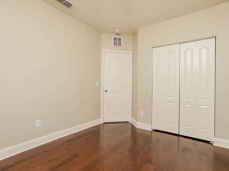 491 Shirley Dr — Photo 12