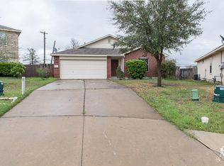 18440 Wind Tree Ln, Elgin, TX 78621