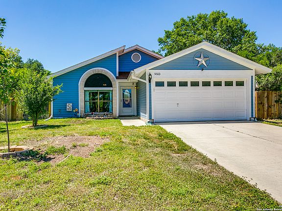 3rd image of 9503 Autumn Oaks