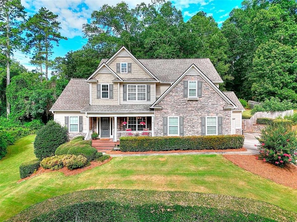 1st image of 2524 Lois Ct