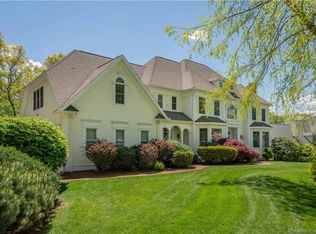 44 Summit Crest Dr, South Glastonbury, CT 06073