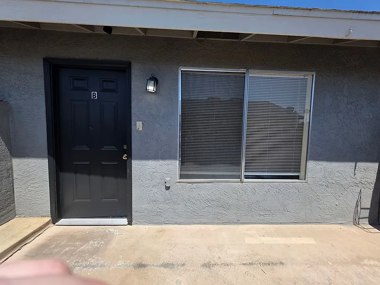 2500 Ashe Rd #B — Photo 4