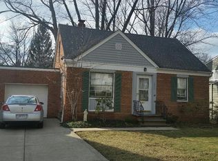 1860 Maywood Rd, South Euclid, OH 44121