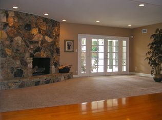 15478 Huston St, Sherman Oaks, CA 91403