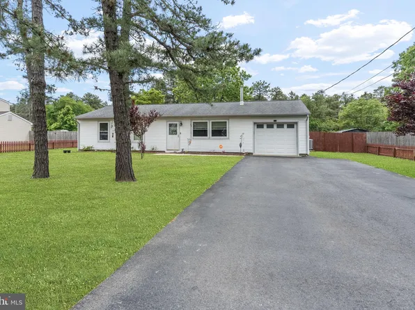 54 Tecumseh Trl, Browns Mills, NJ 08015