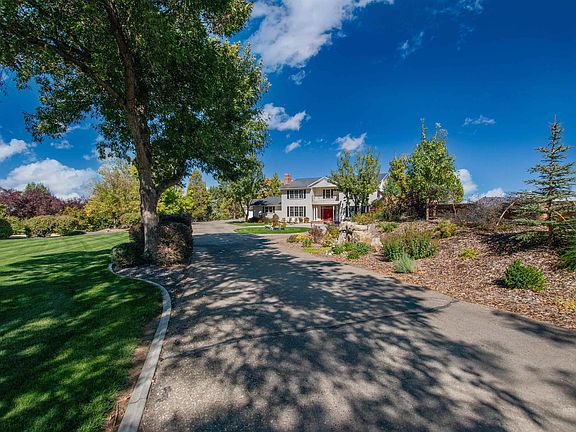 2nd image of 8716 Quail Ridge Dr