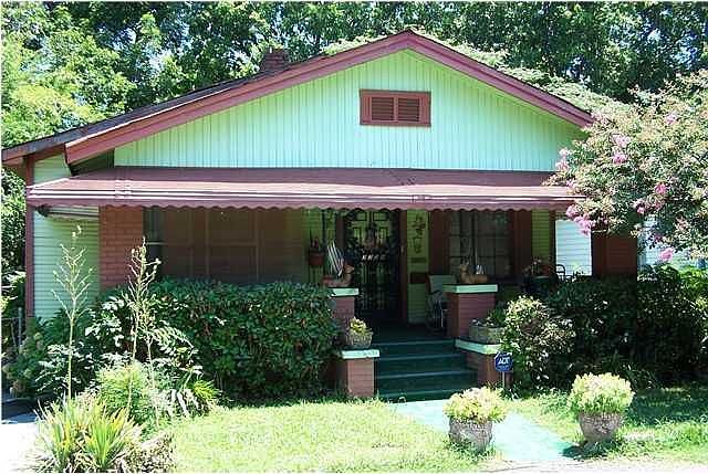 2nd image of 3709 Terrace Ave #G