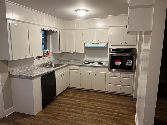 3rd image of 9728 Arline Cir