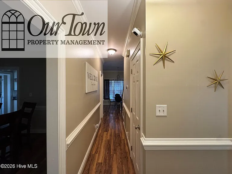 2906 Brentwood Dr N — Photo 4