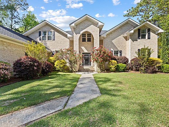 5th image of 4614 Bentley Drive