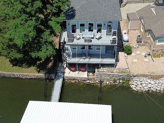 2nd image of 1492 Purvis Rd