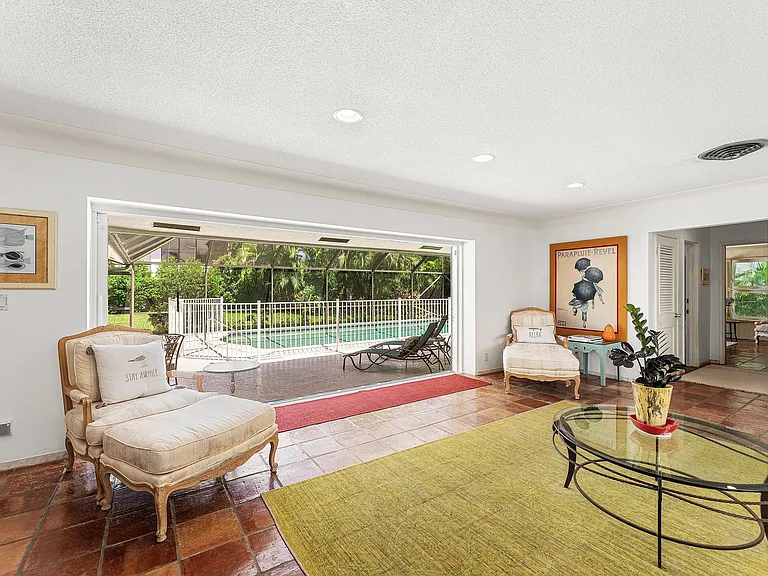 1350 Spanish River Rd — Photo 25