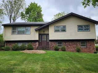 5 Kiowa Ter, Oakland, NJ 07436