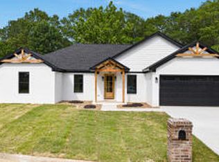 175 Rachel Cir, Russellville, AR 72802