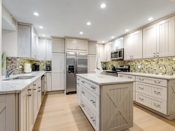 1800 Atlantic Blvd APT 337C, Key West, FL 33040