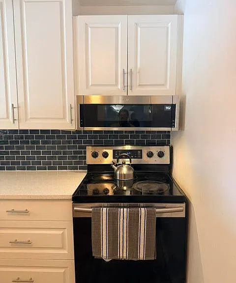 230 Lake Dora Dr #230 — Photo 8